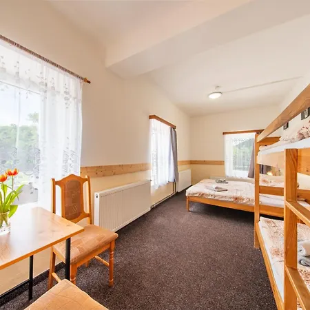 Zrcadlova Koza Guest house Turnov