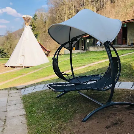Penzion Zrcadlová Koza 3*
