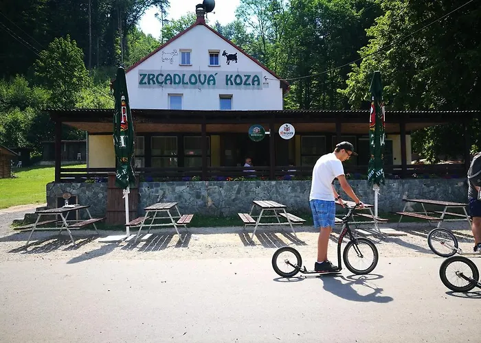 Zrcadlova Koza Gasthuis 3*