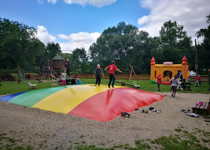 Gasthuis Zrcadlova Koza Turnov